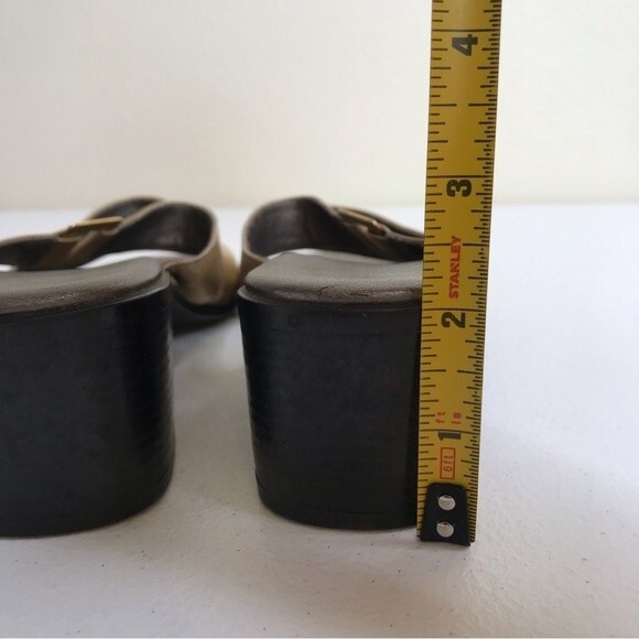 Unisa Gold Three Strap Block Heel Leather Sandal Women Size 8 Made in Brazil - Picture 10 of 16